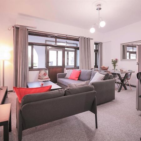 Modern 2 Bedroom Apartment Next To Metro - Marousi Athènes Extérieur photo
