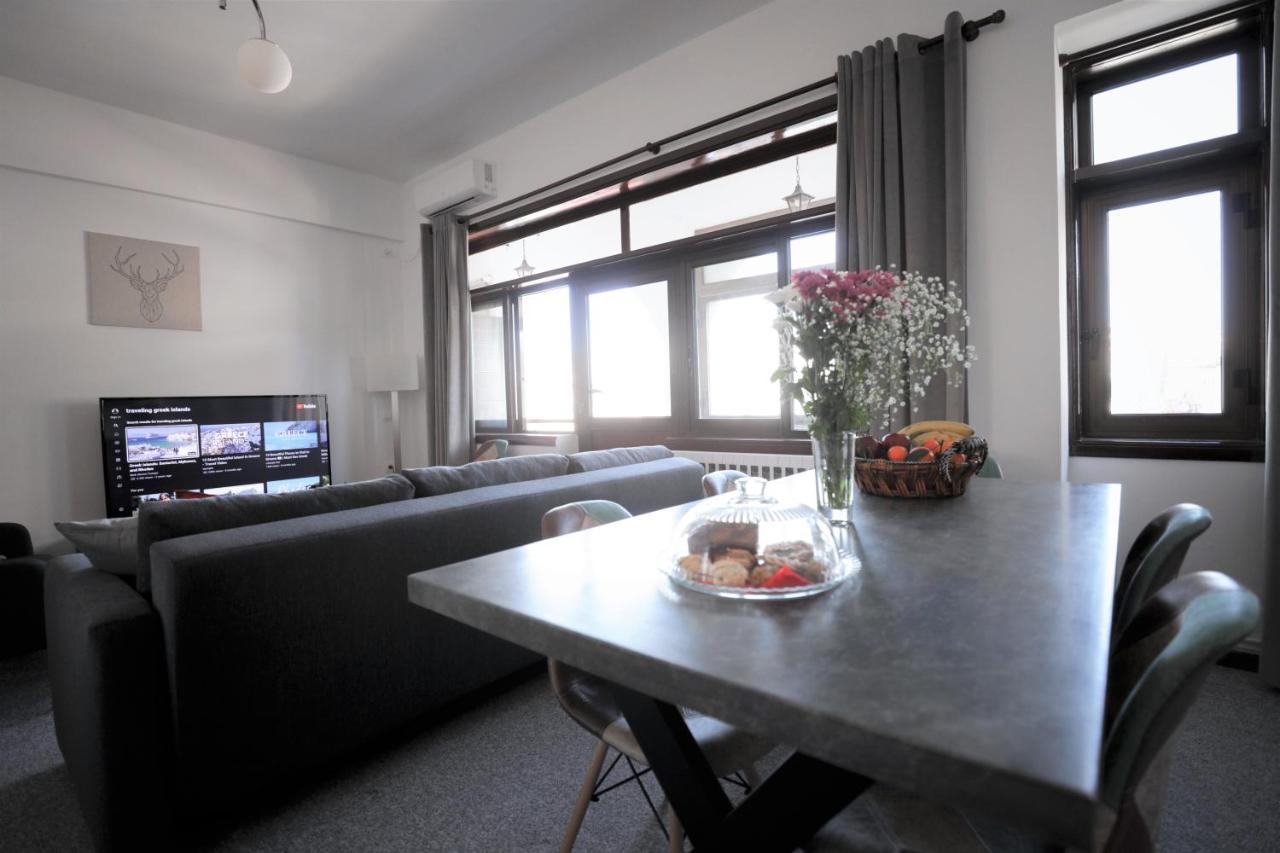 Modern 2 Bedroom Apartment Next To Metro - Marousi Athènes Extérieur photo
