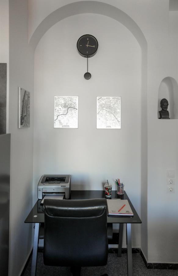 Modern 2 Bedroom Apartment Next To Metro - Marousi Athènes Extérieur photo