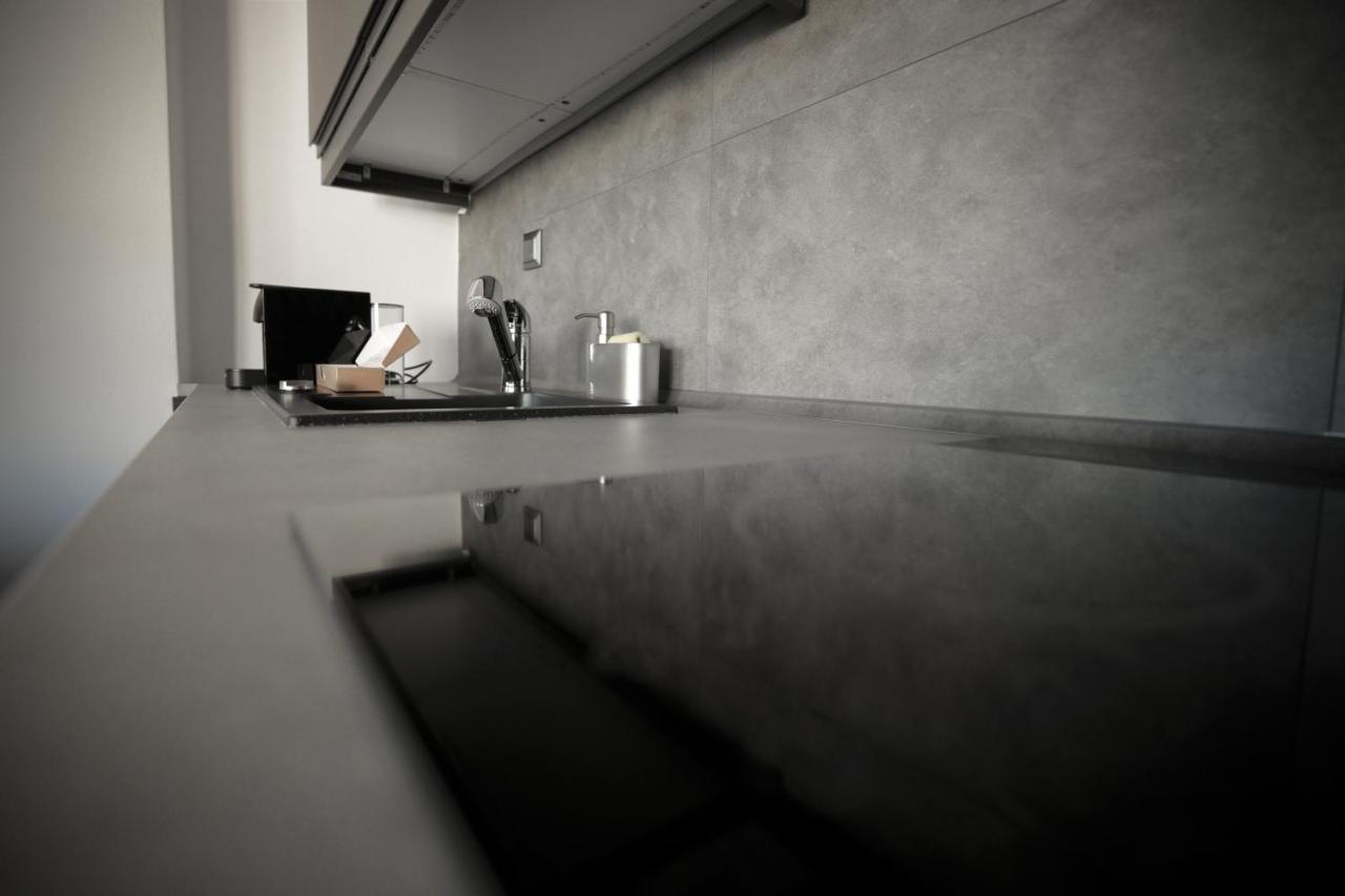 Modern 2 Bedroom Apartment Next To Metro - Marousi Athènes Extérieur photo