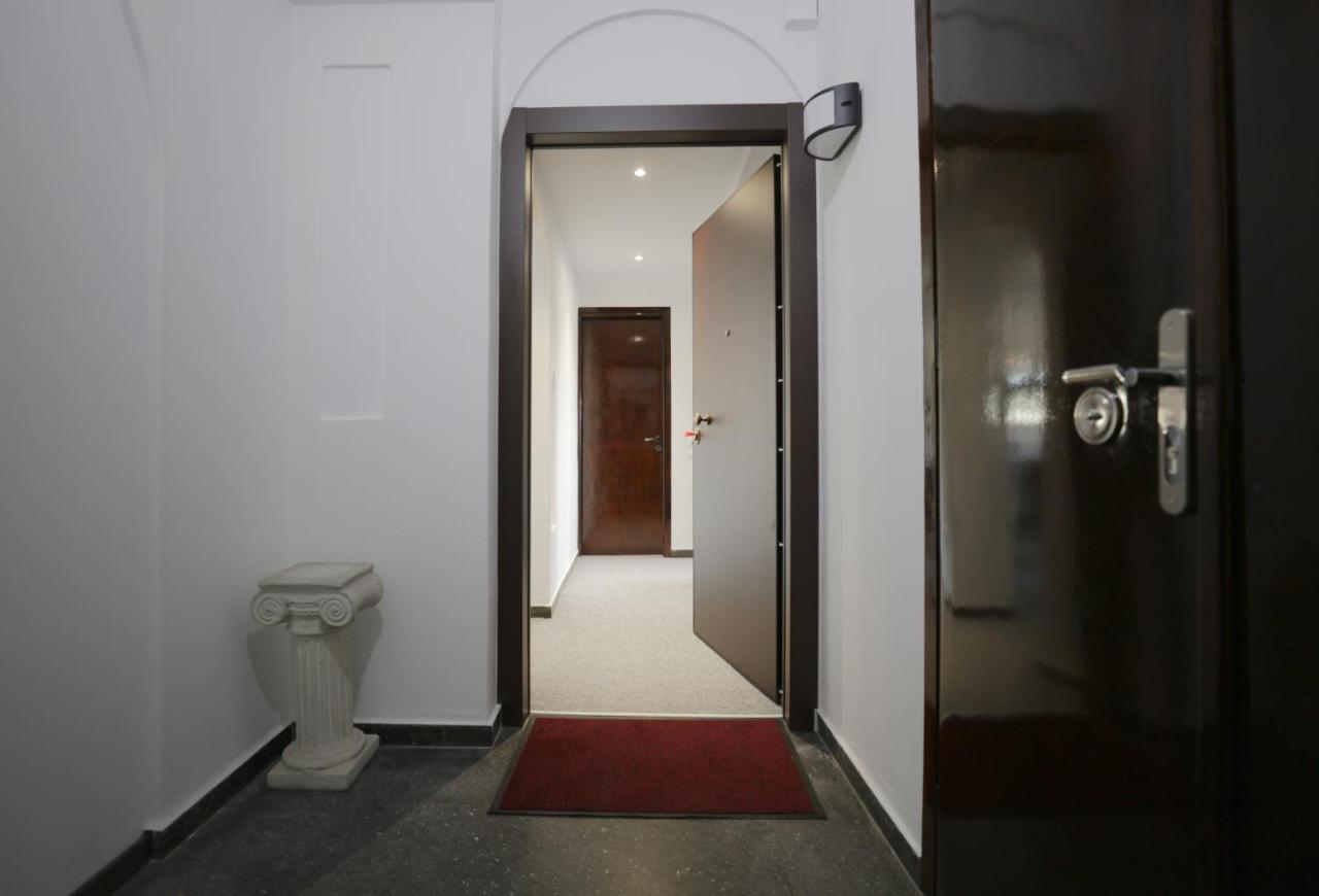 Modern 2 Bedroom Apartment Next To Metro - Marousi Athènes Extérieur photo